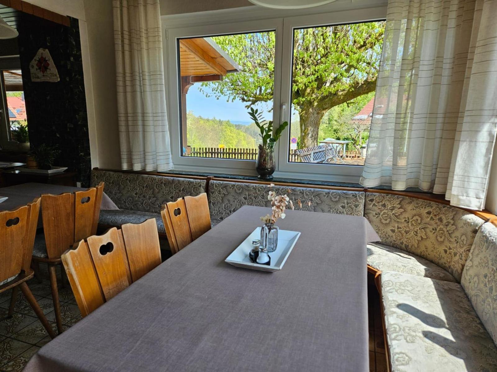 Gasthof Zur Burgruine Pottenstein Exteriör bild